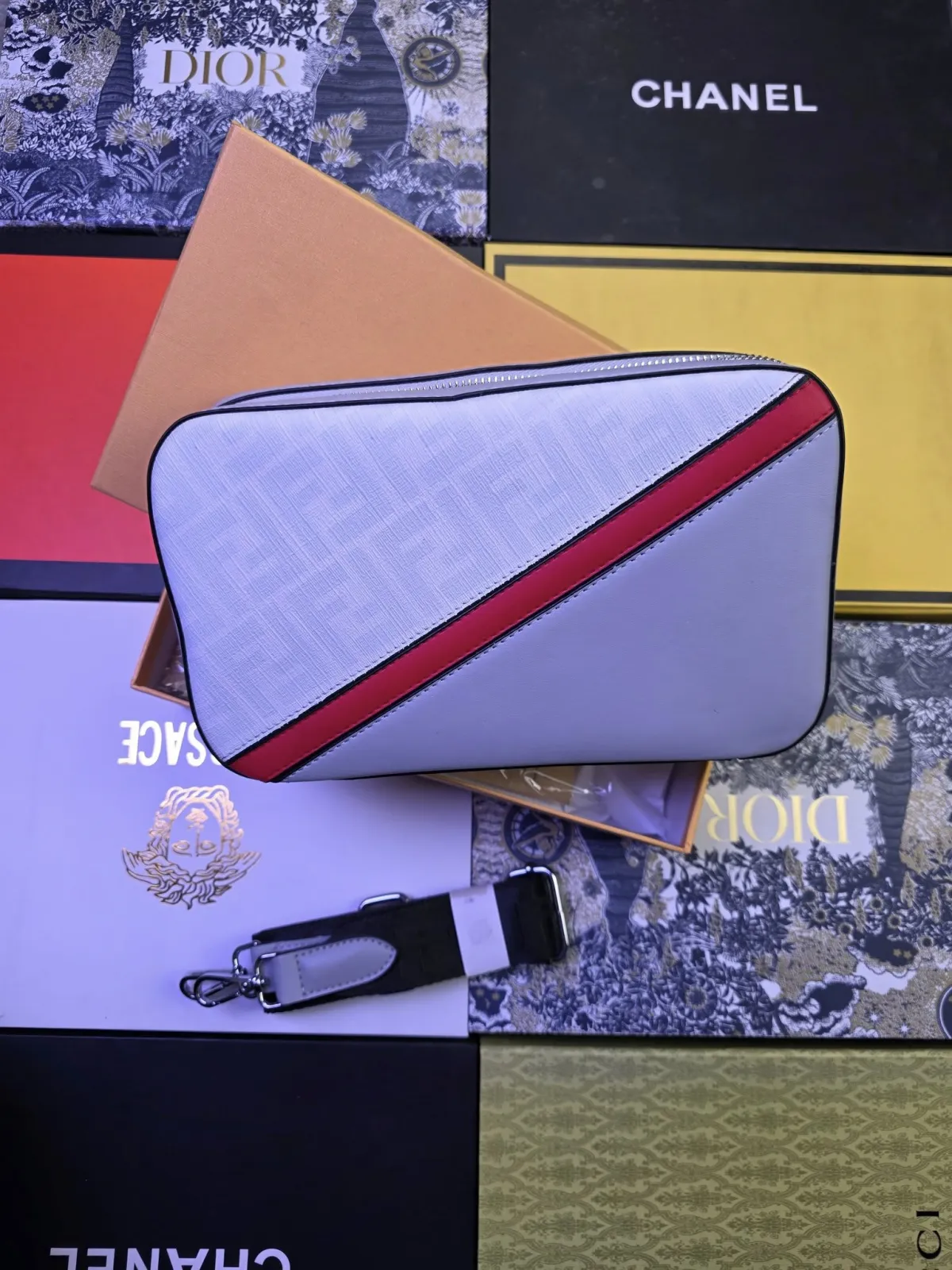 Pochettes Fandi White