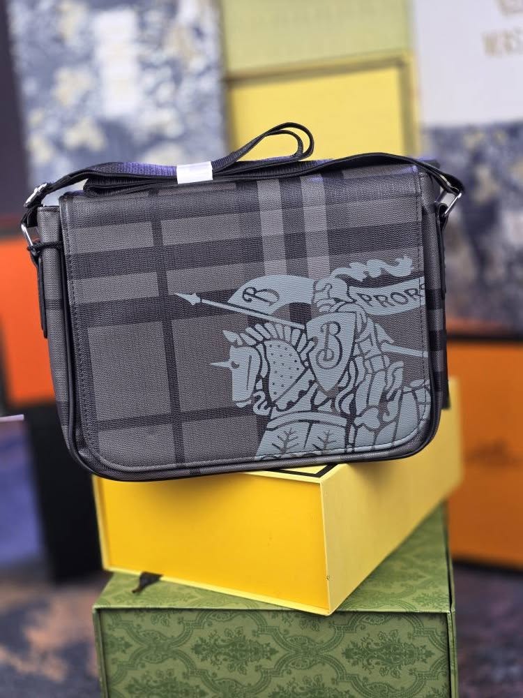 Pochettes Burberry London Check